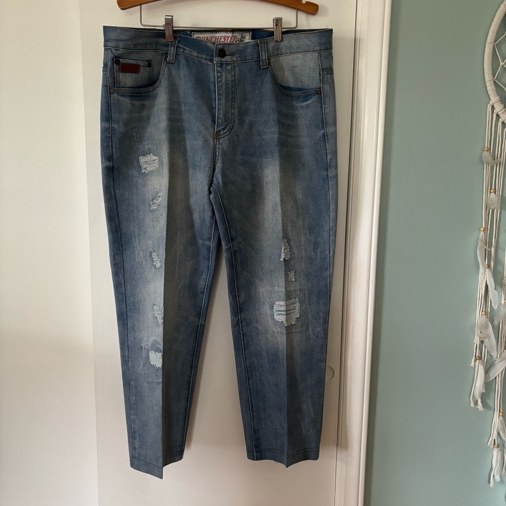 Men's Winchester Blue Distressed Jeans size 40